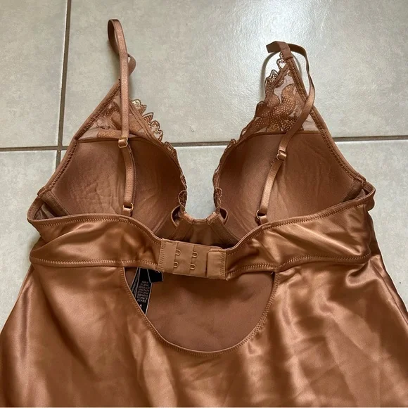 Victoria's Secret gold sequined floral embroidery underwire slip dress - Picture 6 of 8